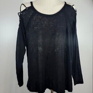 MAURICES Long Sleeve Laced Shoulder Top NWT size 2
